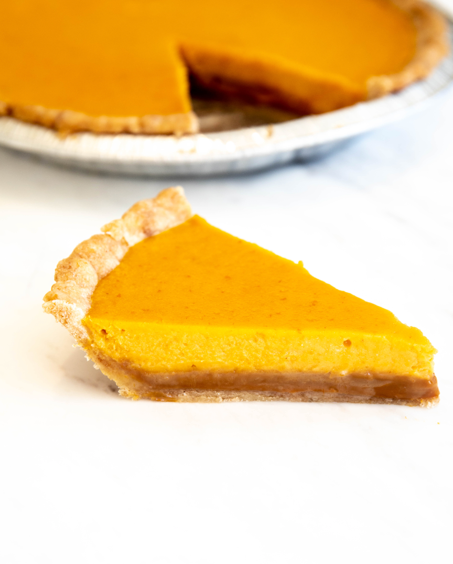 Bake Club Pumpkin Dulce-de-Leche Pie