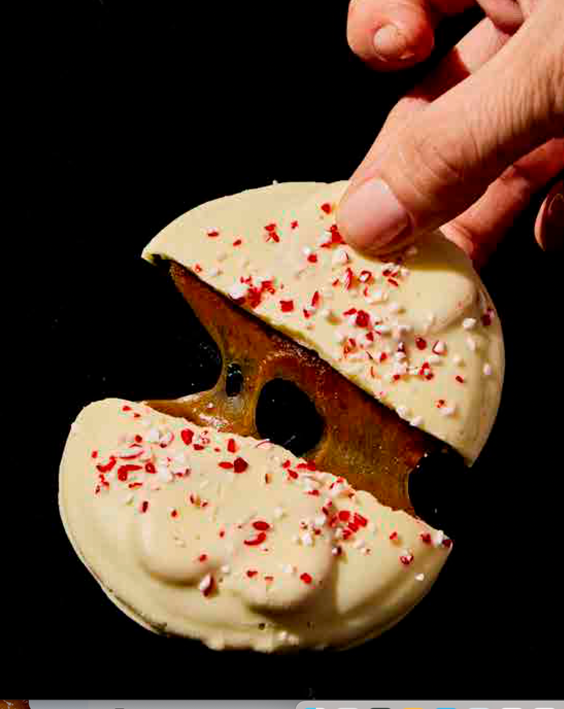 Bake Club Peppermint Bark Snaps